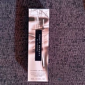STUNNA LIP PAINT